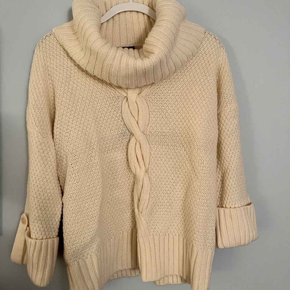 NWT Cream/Beige Cable Knit Cowlneck Sweater